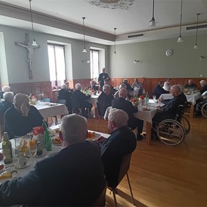 Božićno i novogodišnje čestitanje u Svećeničkom domu sv. Josipa